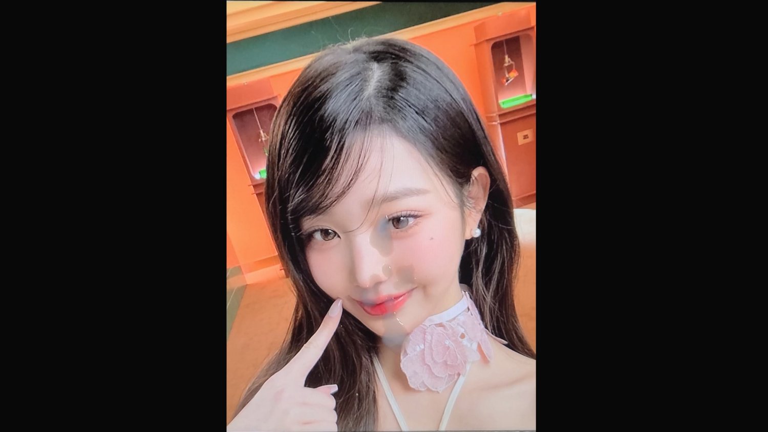 qZwBKUzx ive wonyoung kpop cum tribute 26 03.jpg